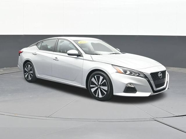 2022 Nissan Altima SV FWD