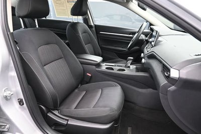 2022 Nissan Altima SV FWD