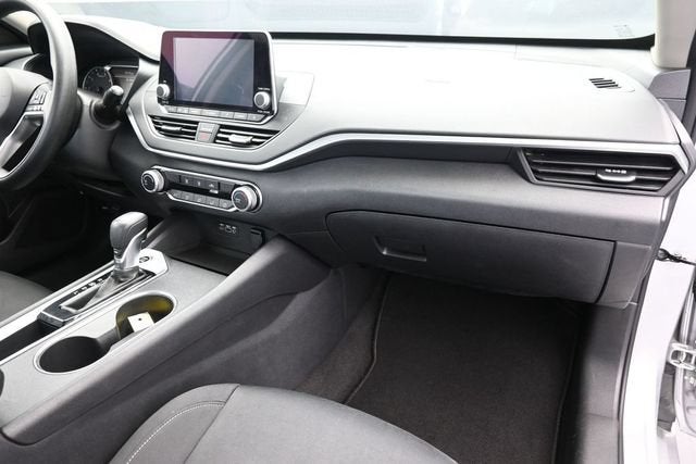 2022 Nissan Altima SV FWD
