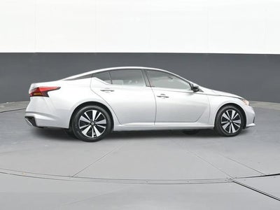2022 Nissan Altima SV FWD