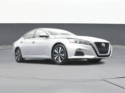 2022 Nissan Altima SV FWD