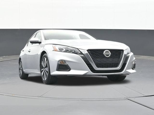 2022 Nissan Altima SV FWD