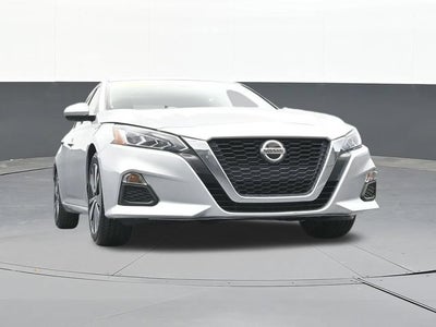 2022 Nissan Altima SV FWD