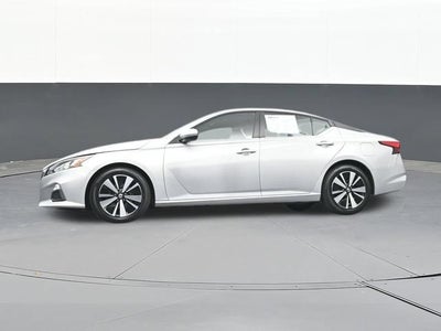 2022 Nissan Altima SV FWD