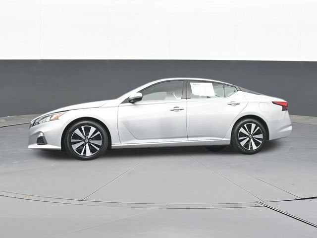 2022 Nissan Altima SV FWD
