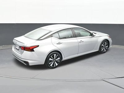 2022 Nissan Altima SV FWD