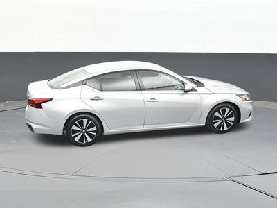 2022 Nissan Altima SV FWD