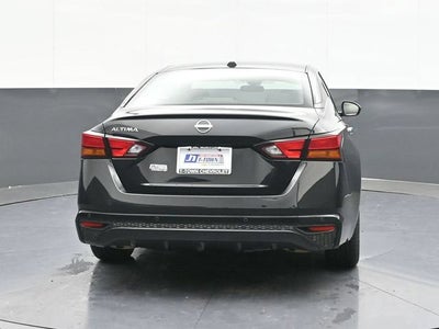 2025 Nissan Altima SV FWD