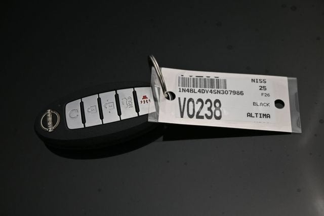 2025 Nissan Altima SV FWD
