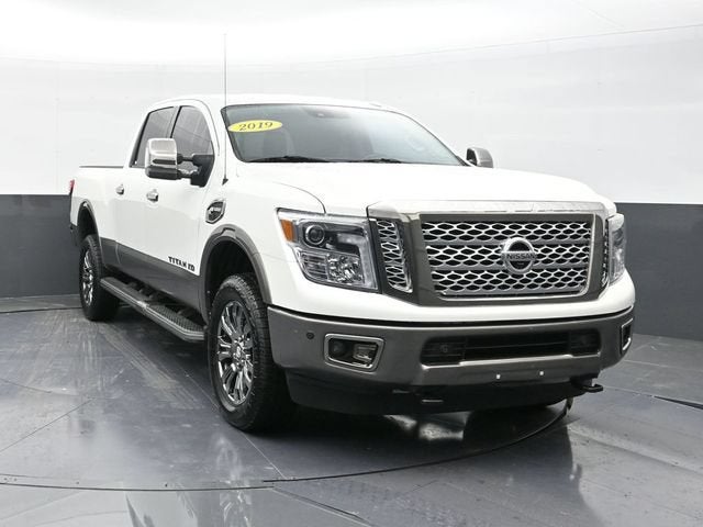 2019 Nissan TITAN XD Platinum Reserve Diesel