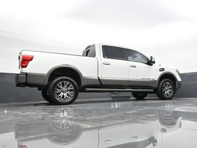 2019 Nissan TITAN XD Platinum Reserve Diesel