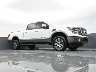 2019 Nissan TITAN XD Platinum Reserve Diesel