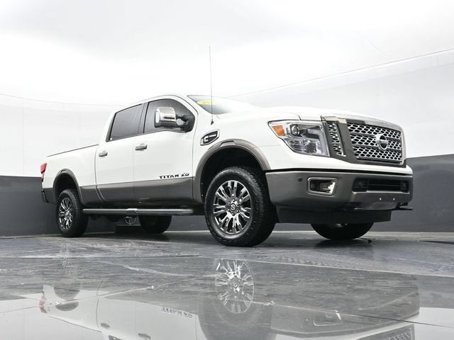 2019 Nissan TITAN XD Platinum Reserve Diesel