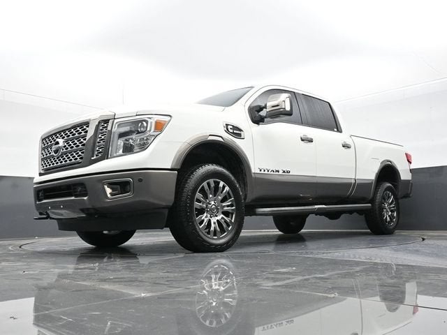 2019 Nissan TITAN XD Platinum Reserve Diesel