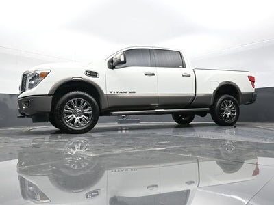 2019 Nissan TITAN XD Platinum Reserve Diesel