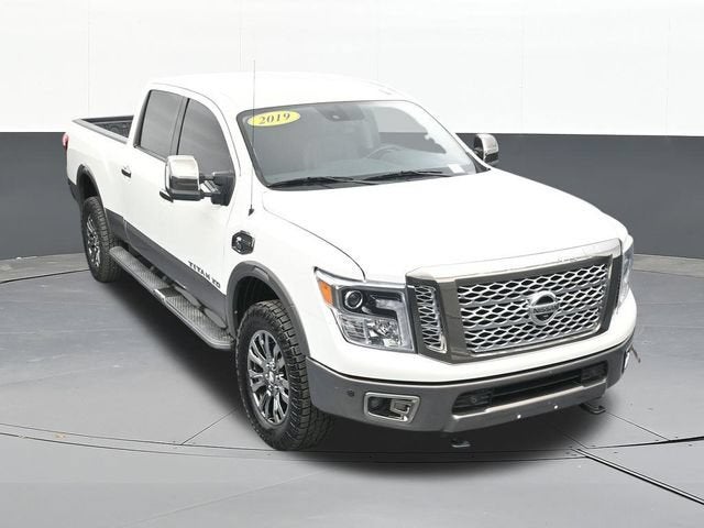 2019 Nissan TITAN XD Platinum Reserve Diesel