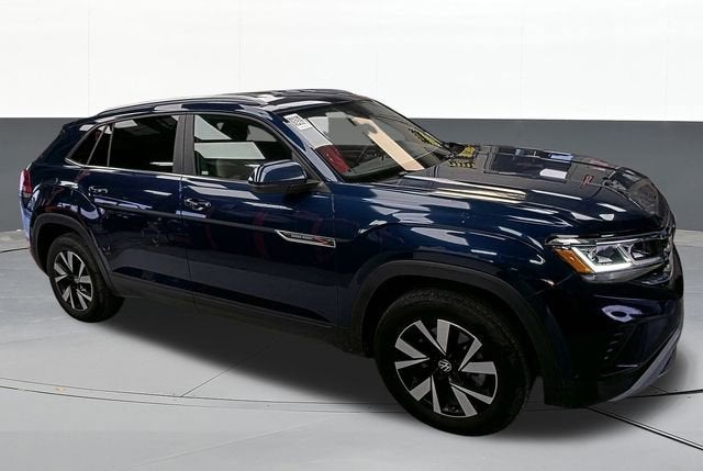 2022 Volkswagen Atlas Cross Sport 2.0T SE 4MOTION's photo