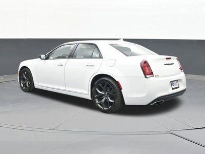 2022 Chrysler 300 Touring