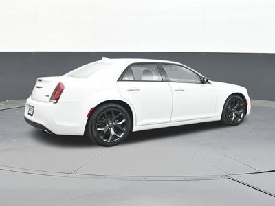 2022 Chrysler 300 Touring