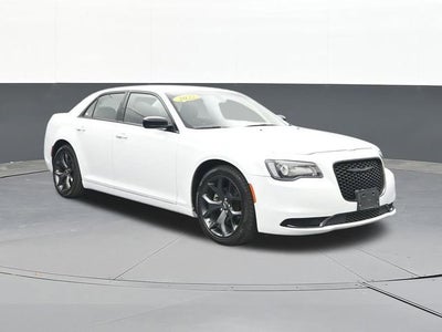 2022 Chrysler 300 Touring
