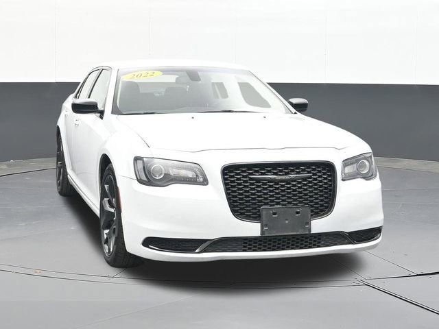 2022 Chrysler 300 Touring