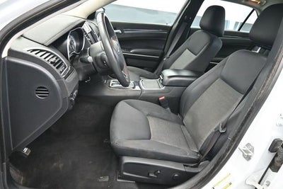 2022 Chrysler 300 Touring