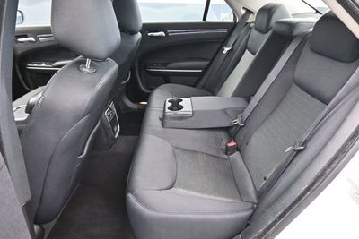 2022 Chrysler 300 Touring