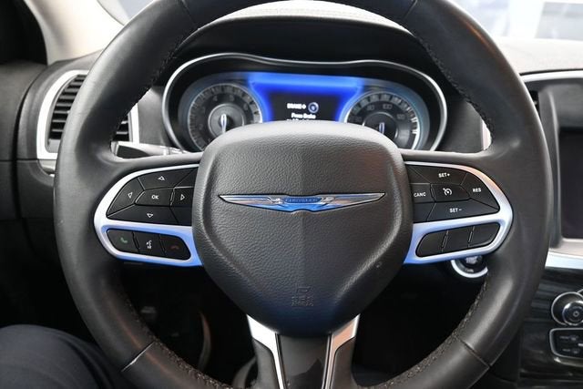 2022 Chrysler 300 Touring