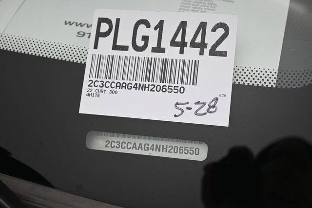 2022 Chrysler 300 Touring