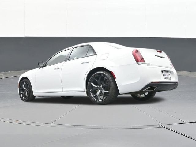 2022 Chrysler 300 Touring