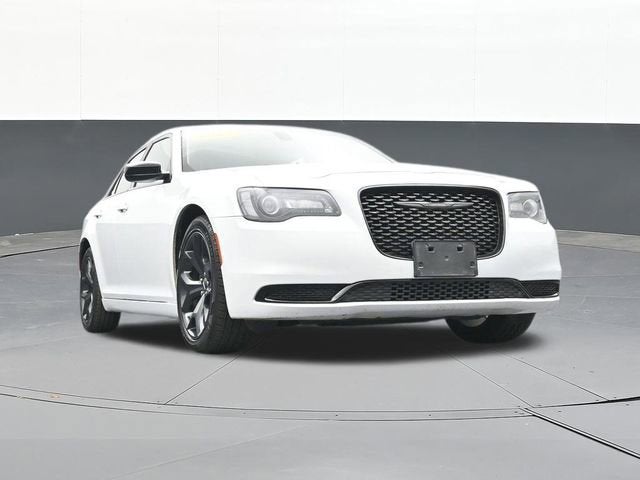 2022 Chrysler 300 Touring