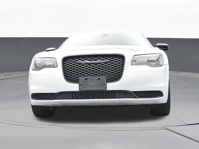 2022 Chrysler 300 Touring