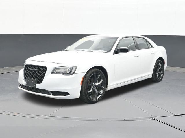 2022 Chrysler 300 Touring