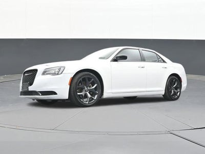 2022 Chrysler 300 Touring