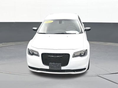 2022 Chrysler 300 Touring