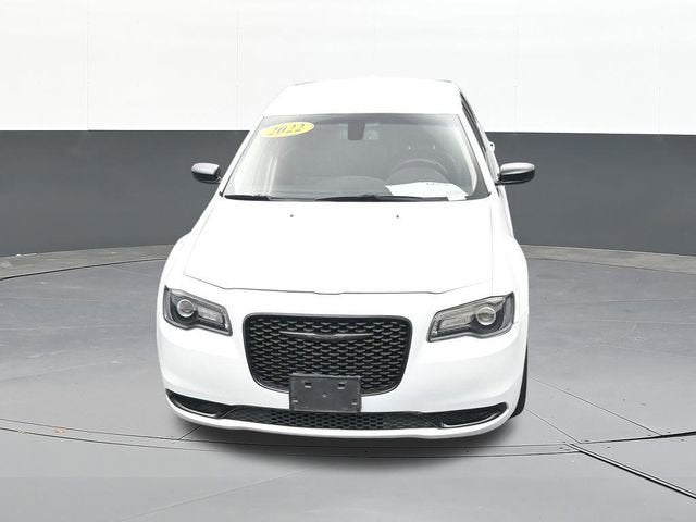 2022 Chrysler 300 Touring