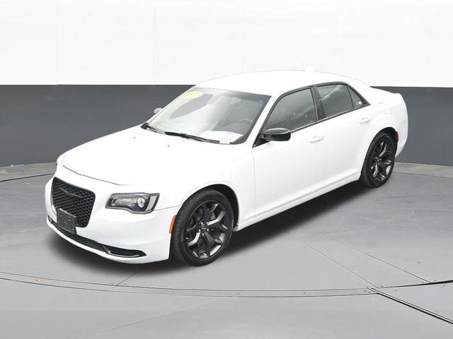 2022 Chrysler 300 Touring