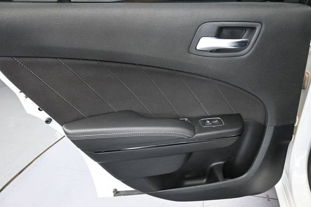 2022 Dodge Charger SXT RWD