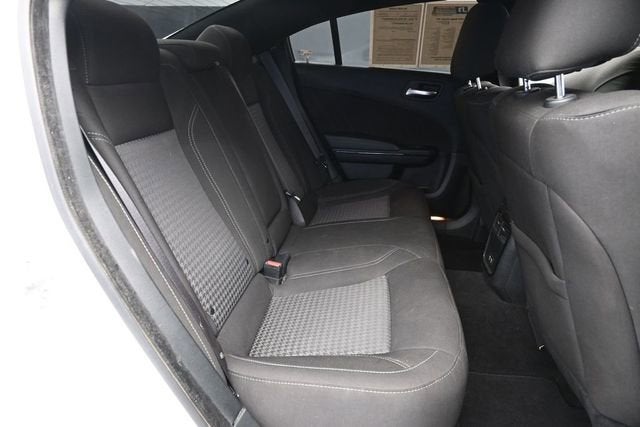2022 Dodge Charger SXT RWD