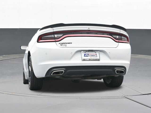 2022 Dodge Charger SXT RWD