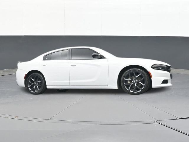 2022 Dodge Charger SXT RWD