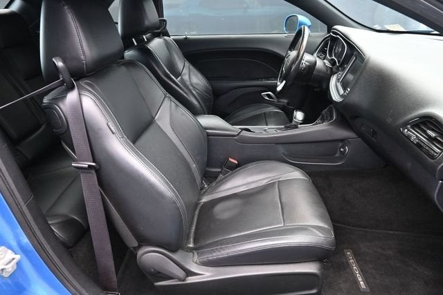 2015 Dodge Challenger R/T Plus
