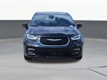 2024 Chrysler Pacifica Touring