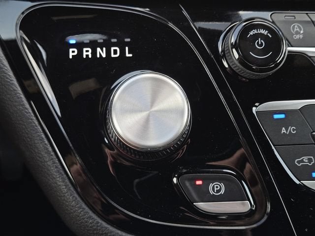 2024 Chrysler Pacifica Touring