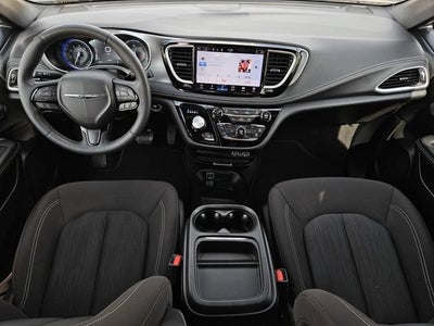 2024 Chrysler Pacifica Touring