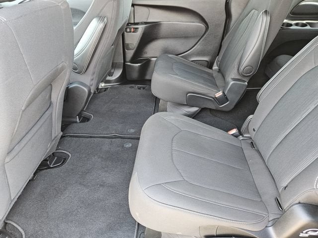 2024 Chrysler Pacifica Touring