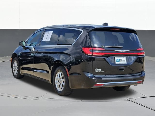 2024 Chrysler Pacifica Touring