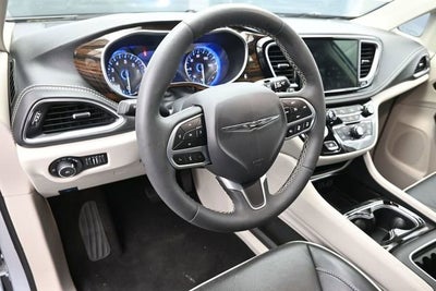 2024 Chrysler Pacifica Limited
