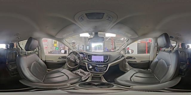 2023 Chrysler Pacifica Hybrid Touring L
