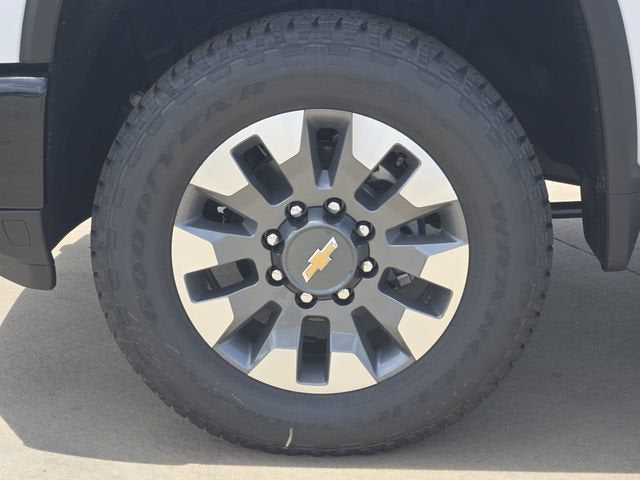 2026 Chevrolet Silverado 2500 HD Custom - Photo 10